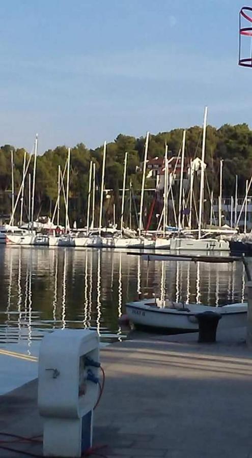 Ivanka Apartments Vrboska Kültér fotó