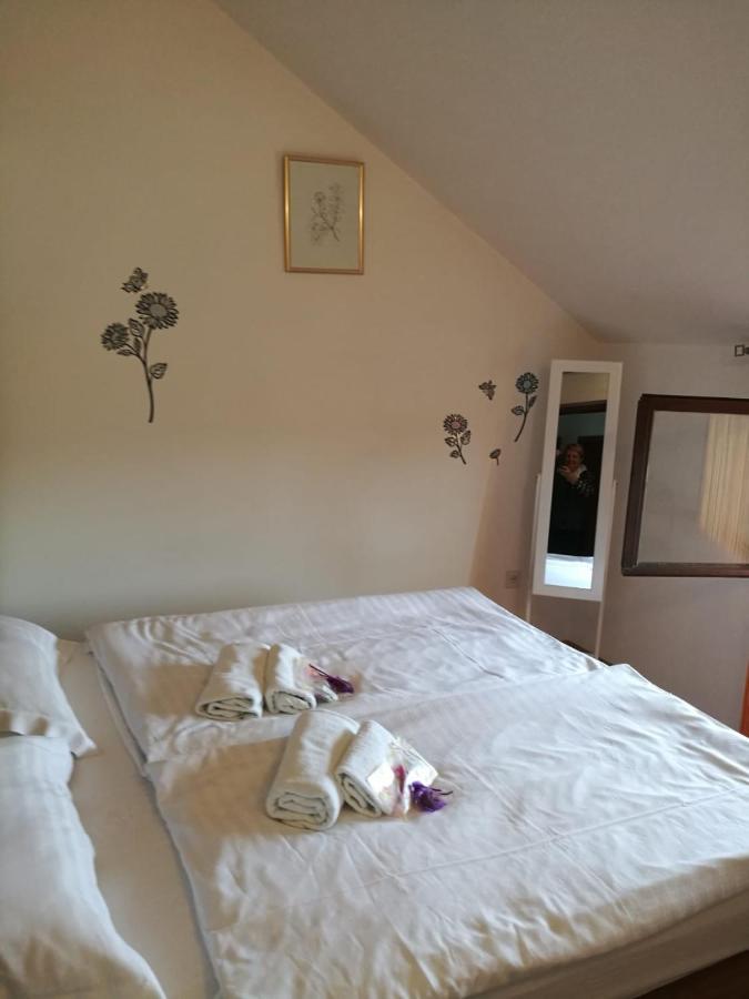 Ivanka Apartments Vrboska Kültér fotó